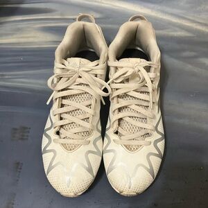 Boys Size 7 Adidas Football Cleats White